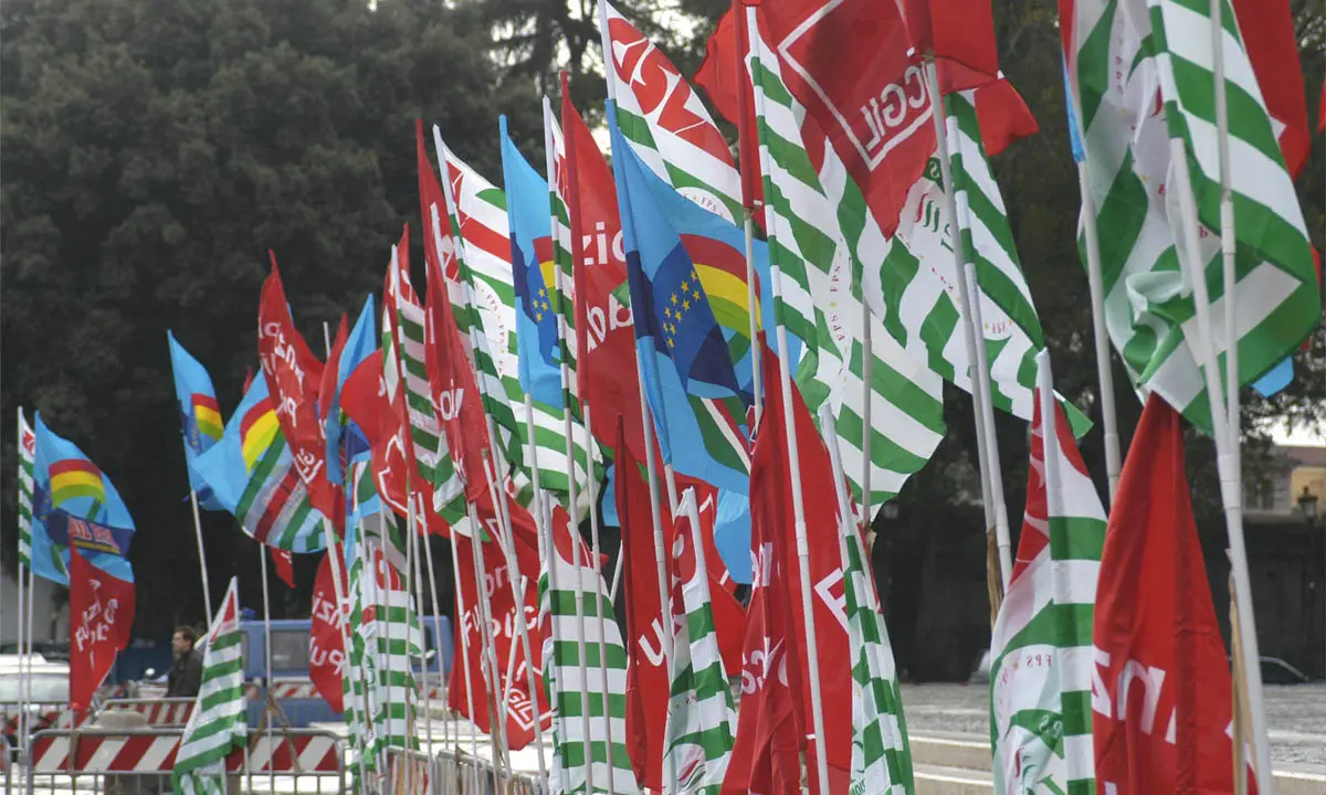 Cgil, Cisl e Uil: «Cambiamo la legge di bilancio per lo sviluppo della Calabria»