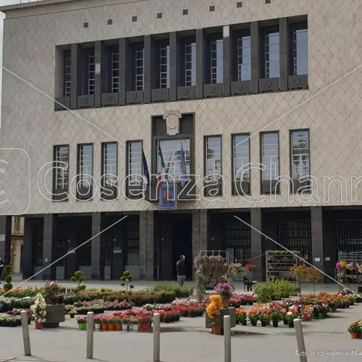 Il Comune di Cosenza pubblica un avviso per l'Iscrizione al nuovo Albo fornitori