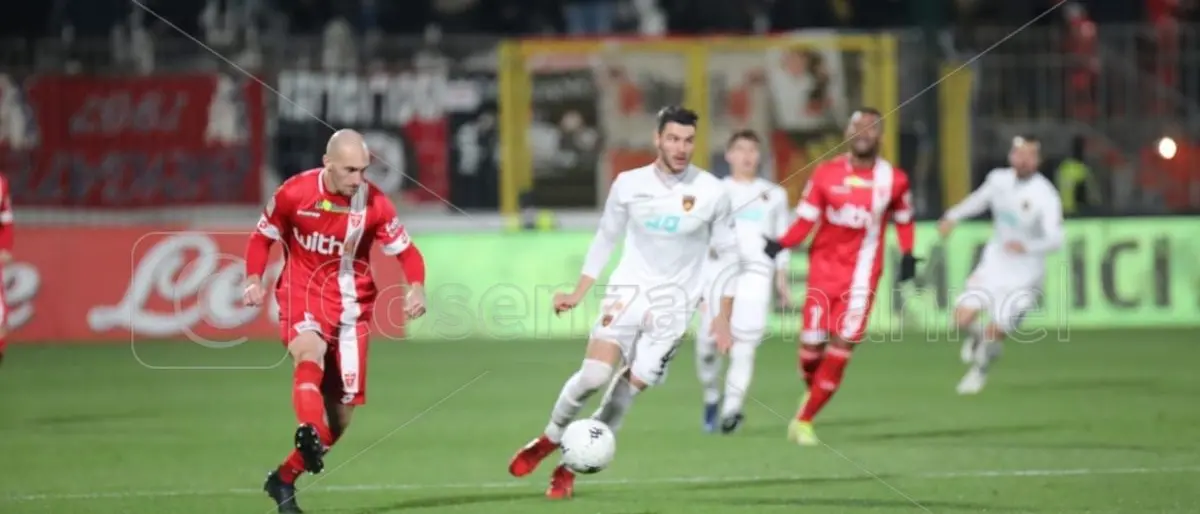 Monza-Cosenza 4-1: le pagelle. Prova pessima: non si salva nessuno