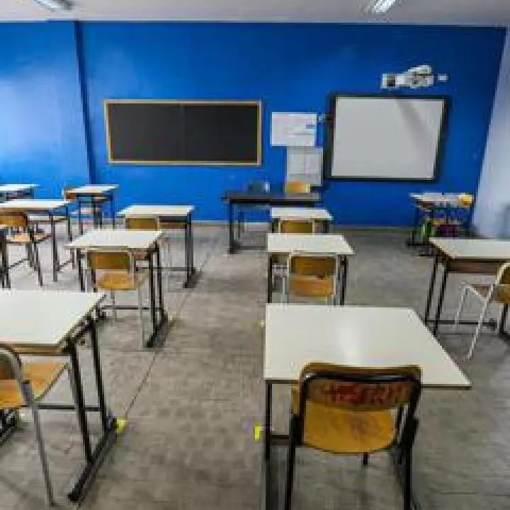 Scuola, in Calabria si torna in classe il 14 settembre