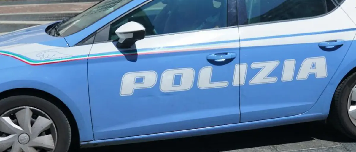 Accoltella la fidanzata nel letto, 25enne fermato dalla polizia a Como