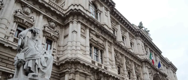 VULPES | Estorsioni mafiose a Rende, la Cassazione conferma quattro condanne e annulla con rinvio tre assoluzioni