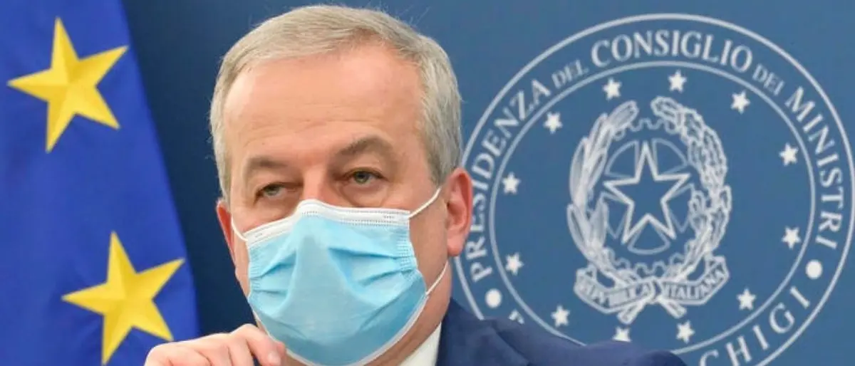 Obbligo vaccinale, Locatelli dice sì. «Ma è una scelta politica»