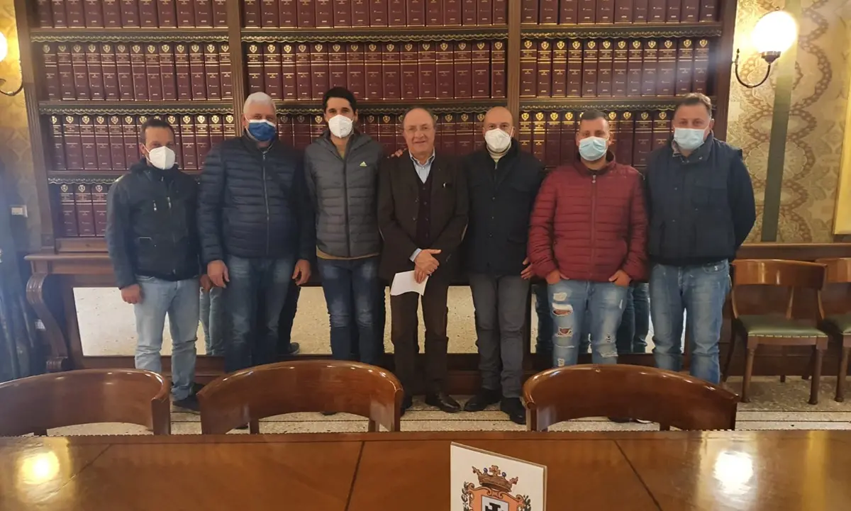 Allevatori in crisi, Iacucci incontra il Comitato Valle Crati: «Chiederò un incontro all'assessore Gallo»