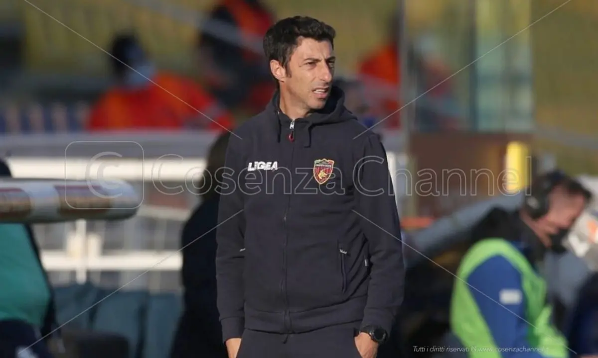 Cosenza, ufficiale la risoluzione contrattuale con Occhiuzzi