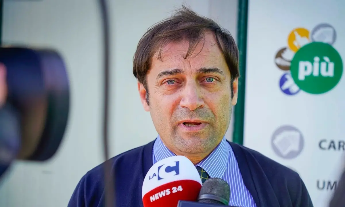 Covid Bisignano: scuole e palestre chiuse fino al 17 gennaio. La decisione del sindaco Fucile