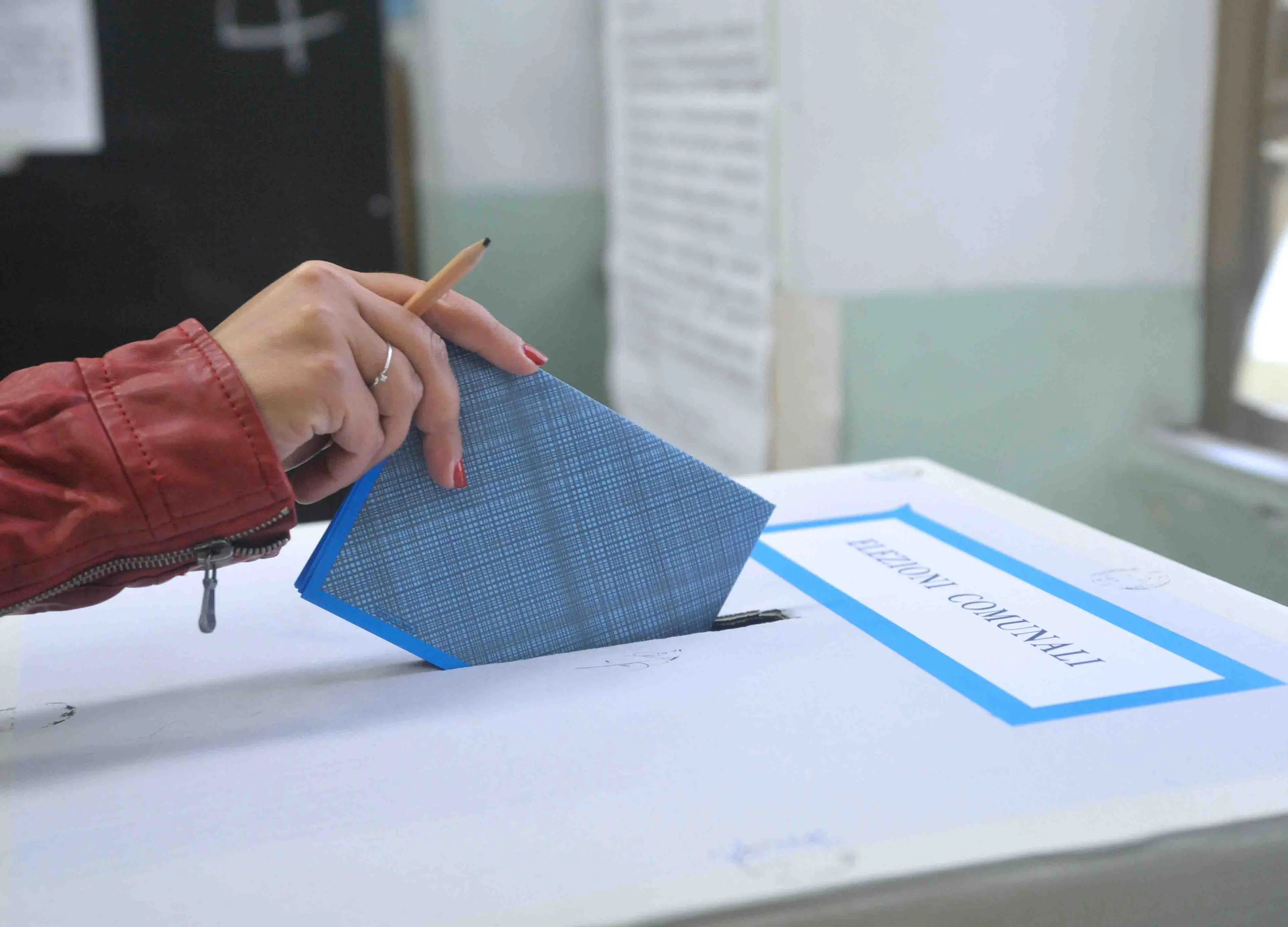 Elezioni comunali 2017, i candidati a sindaco e le liste di Acri e Paola