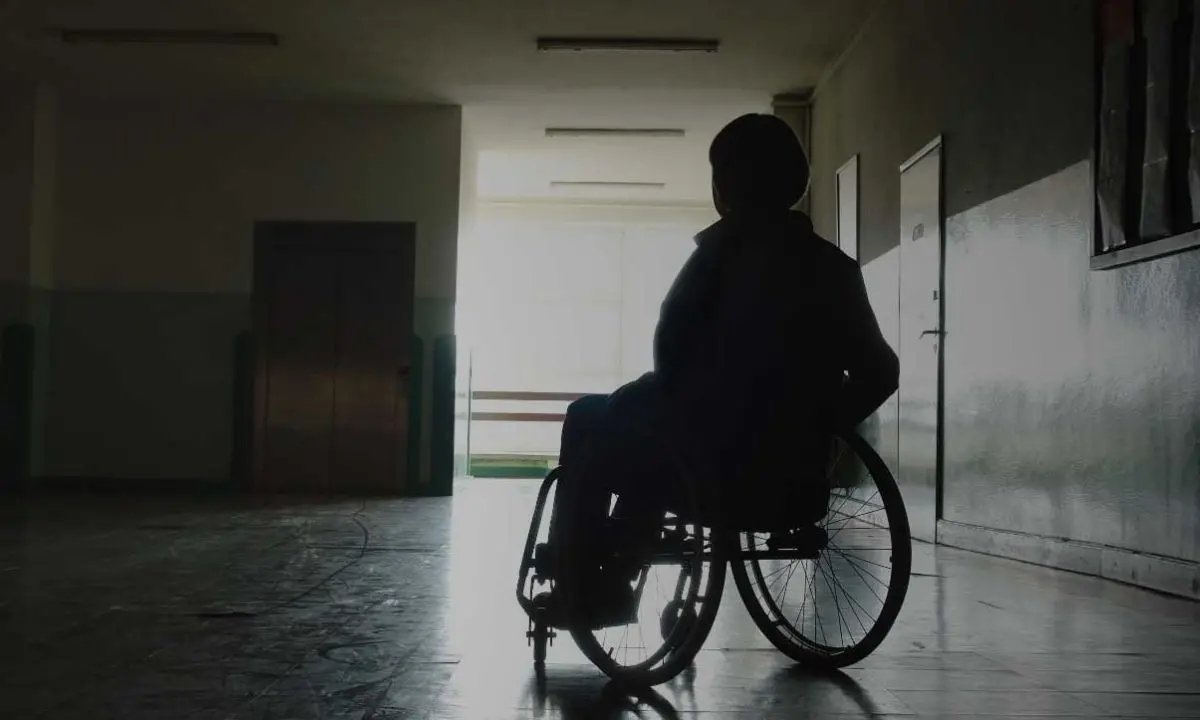 Trasporto disabili fermo a Cosenza, Caruso: «Colpa della burocrazia»