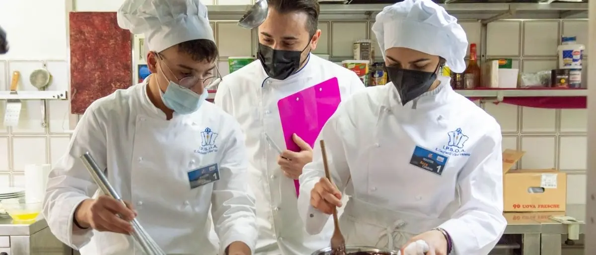 Concluso il VI \"MASTER Arca Calabria per l'enogastronomia e l'ospitalità alberghiera\"