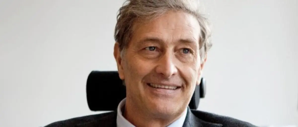 Rasi: «No alla quarta dose: elaborare una nuova risposta contro il Covid»