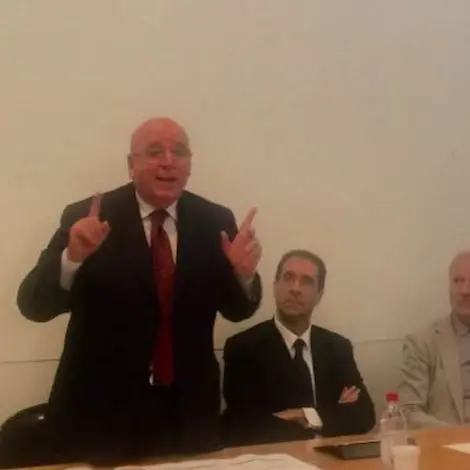 Oliverio incontra Delrio a Roma: «Interventi su rete stradale e ferroviaria»