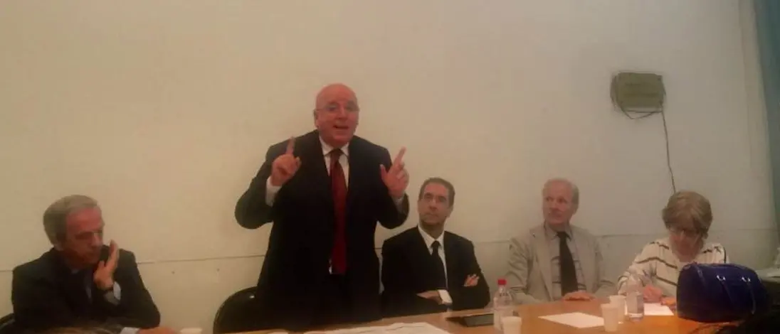 Oliverio incontra Delrio a Roma: «Interventi su rete stradale e ferroviaria»