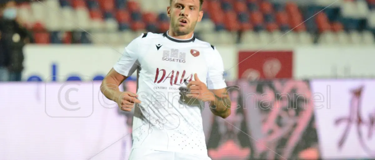 Liotti, il Cosenza attende la Reggina. Taibi: «Vi spiego la situazione»