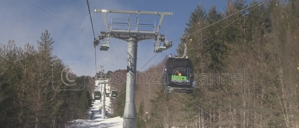 Lorica, niente da fare. Anche oggi manto nevoso instabile e piste chiuse