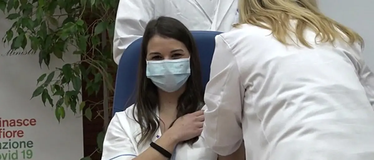 Covid, vax day per gli under 18 dalla prossima settimana a Cosenza