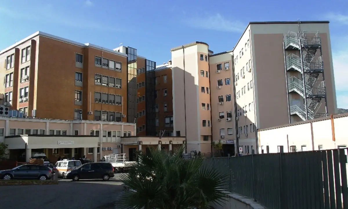 Corigliano, quasi dimezzato il numero di infermieri in ospedale