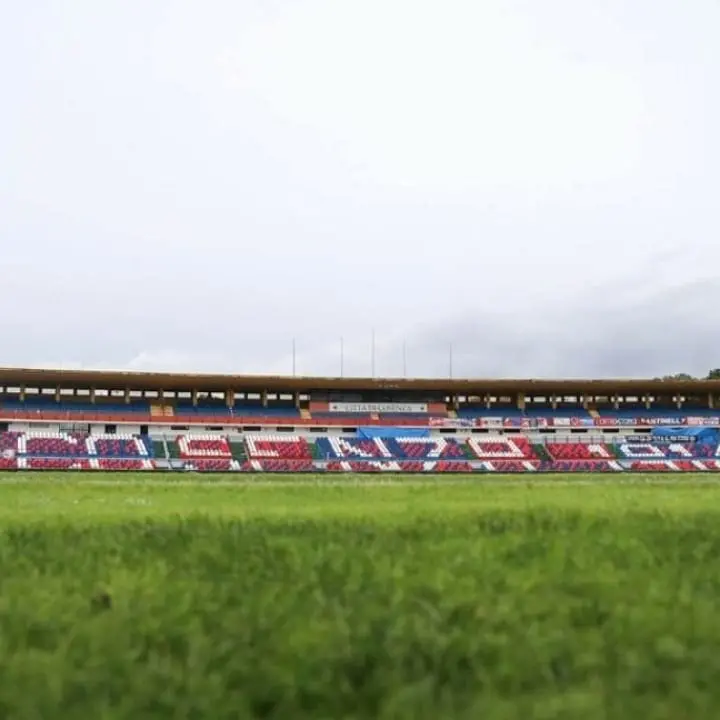 Cosenza-Vicenza, riapertura della \"tribuna Rao\": incontro tra il sindaco e Guarascio