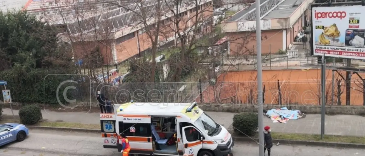 Cosenza, scontro auto-moto: morto il centauro di 30 anni