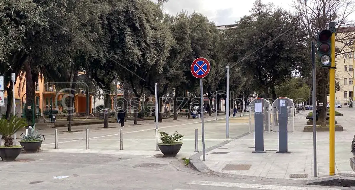 Da Parigi a Cosenza: chi ha ragione sulla città del futuro a misura di bambini?\n