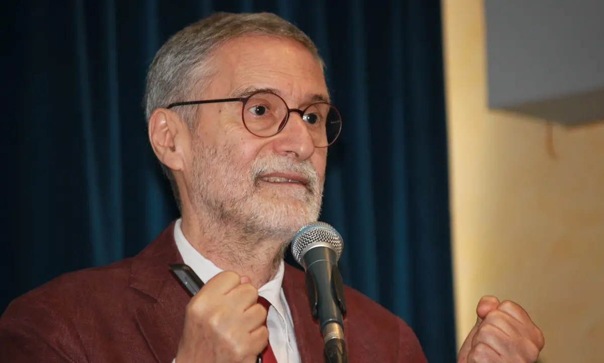 Regione Calabria, Laghi sul tema dei rifiuti: «Si intervenga nell'interesse dei cittadini»