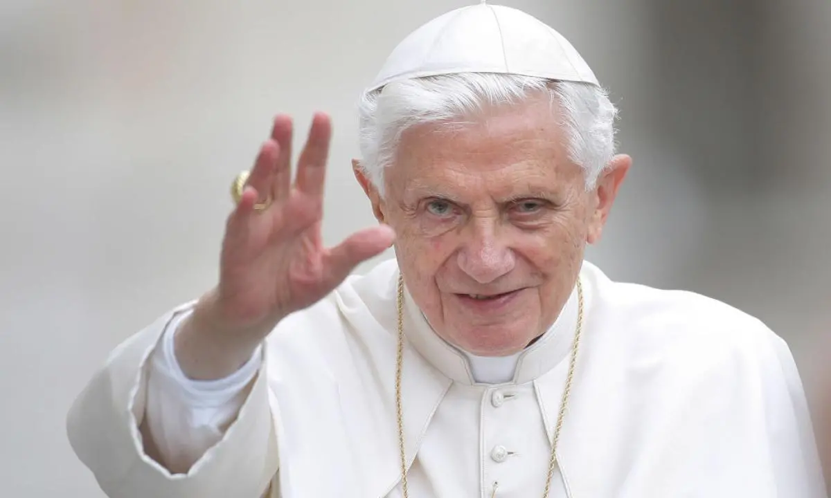 Attesi centomila fedeli in piazza San Pietro per l'addio a Benedetto XVI