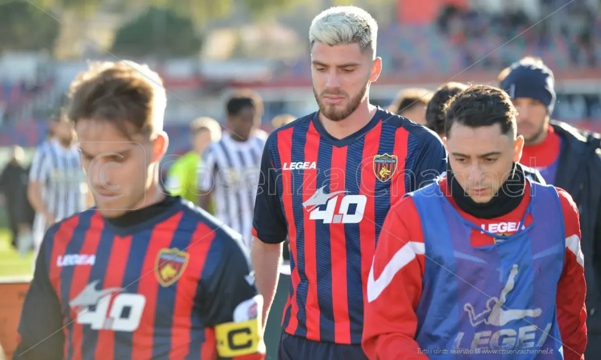 Cosenza, live calciomercato: la Reggiana chiede Hristov ai rossoblù