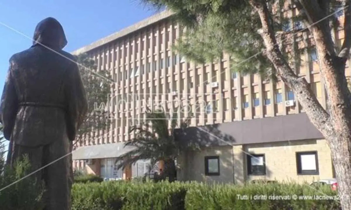 Ospedale di Paola, l'associazione Colpo dichiara lo stato di agitazione permanente