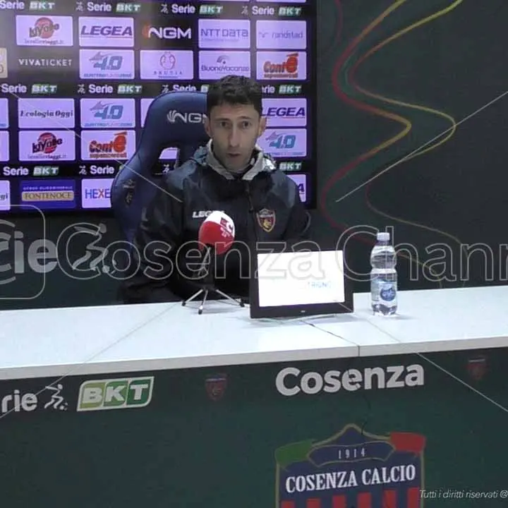 Occhiuzzi: «Soddisfatto del mercato. La contestazione? Il calcio è questo»