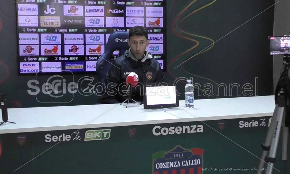 Occhiuzzi: «Soddisfatto del mercato. La contestazione? Il calcio è questo»