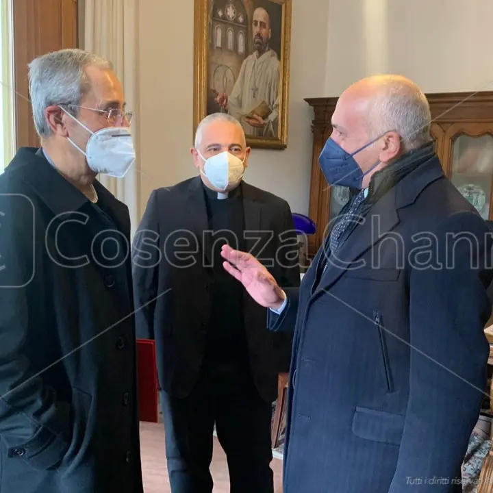 Duomo di Cosenza, presentate le iniziative per gli 800 anni. Caruso e Nolé: «Momento storico»