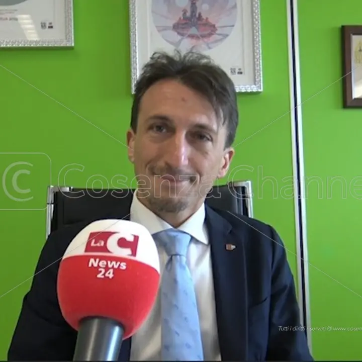 Intelligenza artificiale, il\u00A0rettore dell’Unical Greco guiderà la strategia italiana fino al 2028