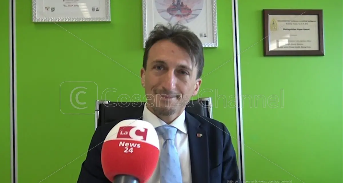 Intelligenza artificiale, il\u00A0rettore dell’Unical Greco guiderà la strategia italiana fino al 2028