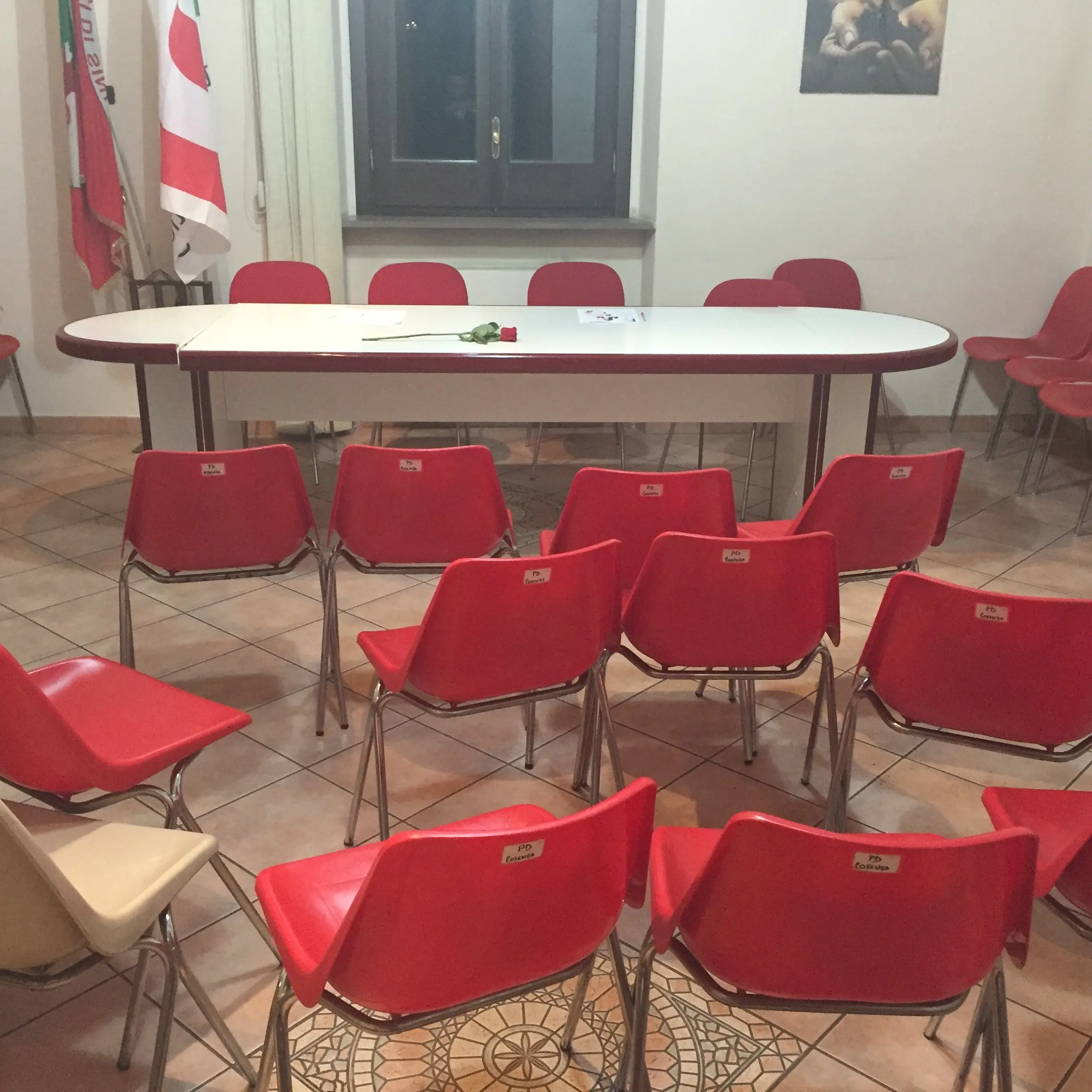 PD NEL CAOS | La proposta dell'assemblea: «Intesa con Ncd sul nome di Carlo Guccione»