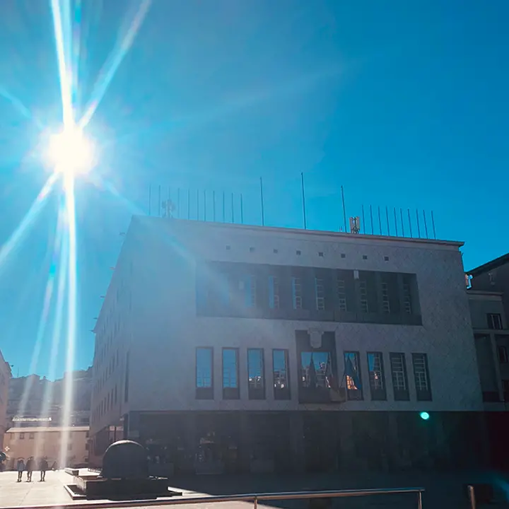 Cosenza amministrata male? Costanzo a Falvo: «Antepone la difesa dei suoi amici al bene della città»