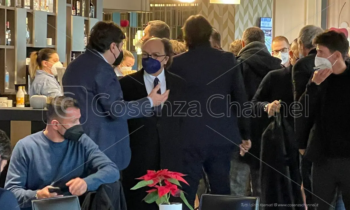 Calciomercato Cosenza, live: Guarascio allo Sheraton |VIDEO|