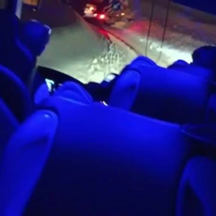 «Autobus bloccato sulla neve in Sila: a bordo c'era anche una donna incinta»