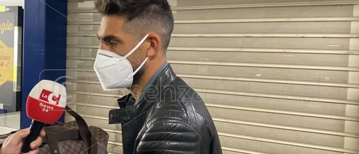 Cosenza, ecco Larrivey: \"Darò tutto. Voglio la salvezza\" |VIDEO|