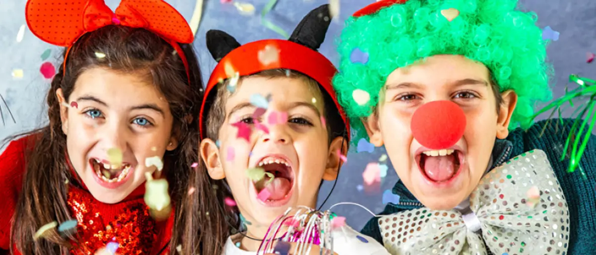 Trebisacce, un premio alla mascherina più bella del Carnevale