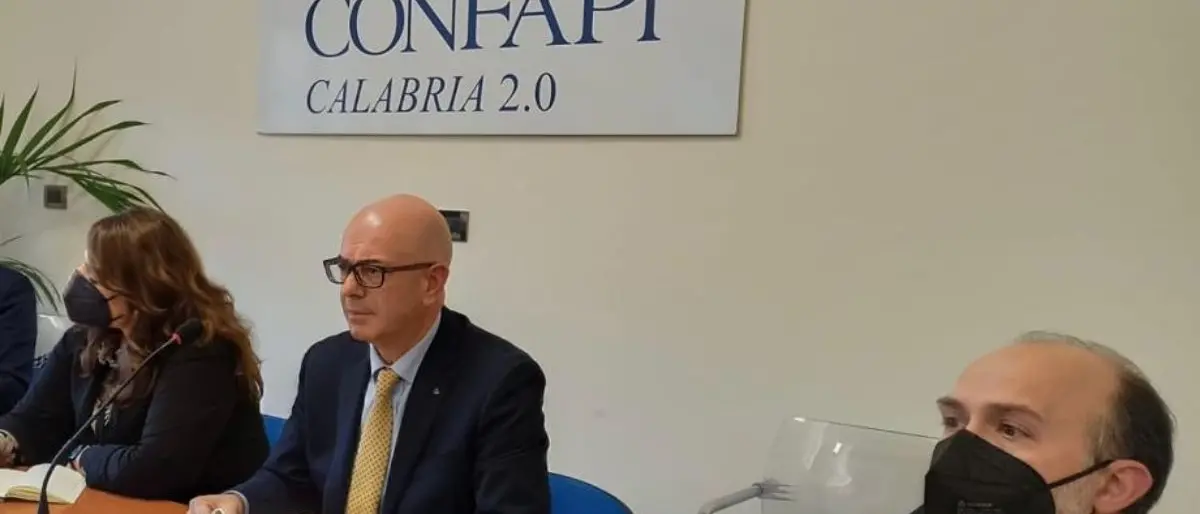 Protocollo d'Intesa tra Confapi Calabria e il DIMES dell'Unical