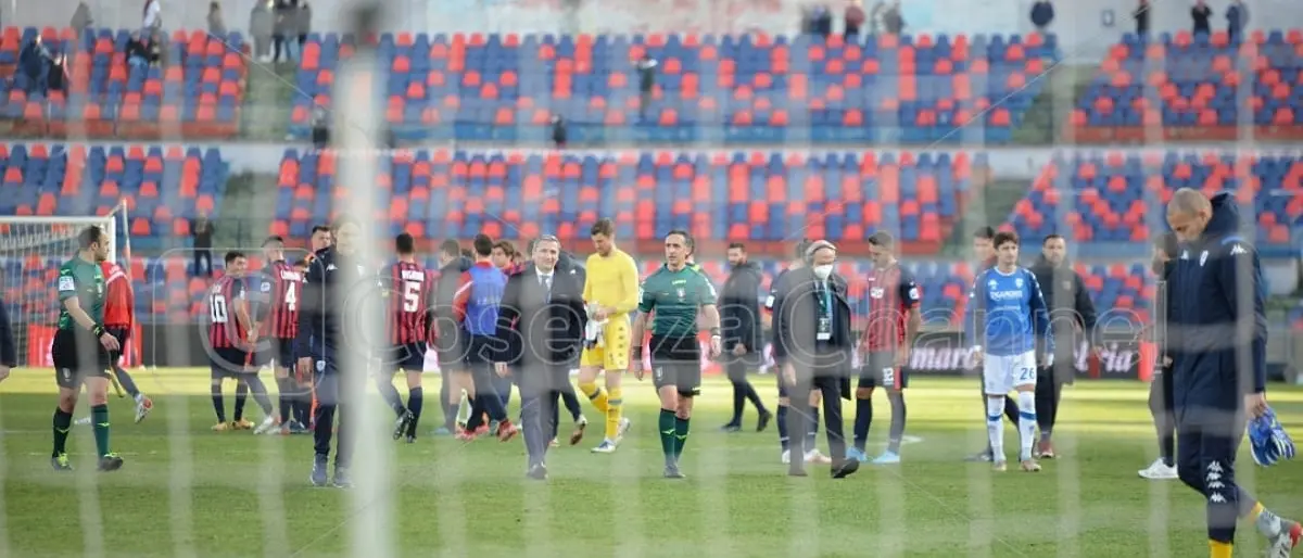 Cosenza, 7 gare in 23 giorni: sarà davvero un caldo febbraio
