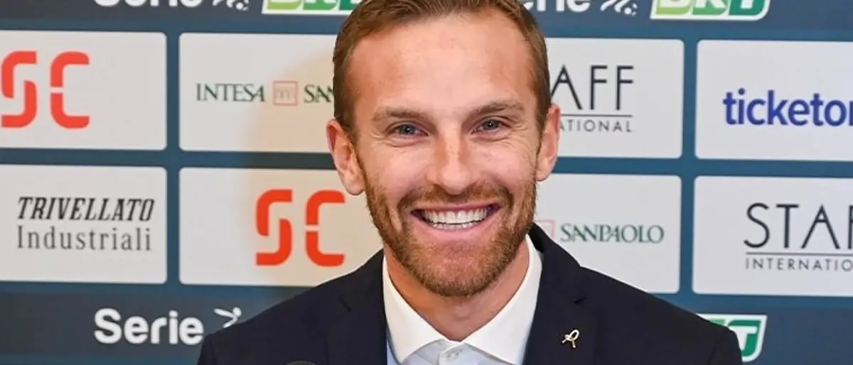 Vicenza-Cosenza, i biancorossi salutano un centrocampista