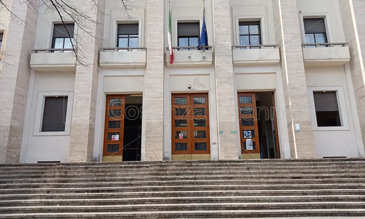 Cosenza, vertice in Prefettura per il contrasto delle infiltrazioni nella realizzazione dei nuovi ospedali