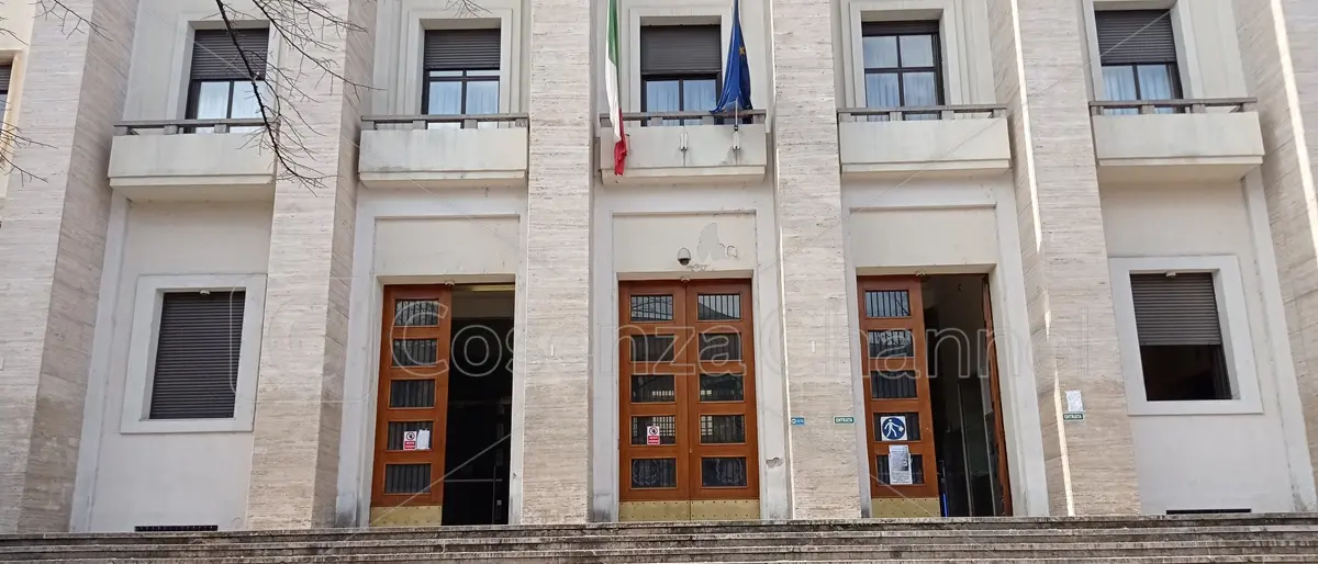 Cosenza, vertice in Prefettura per il contrasto delle infiltrazioni nella realizzazione dei nuovi ospedali