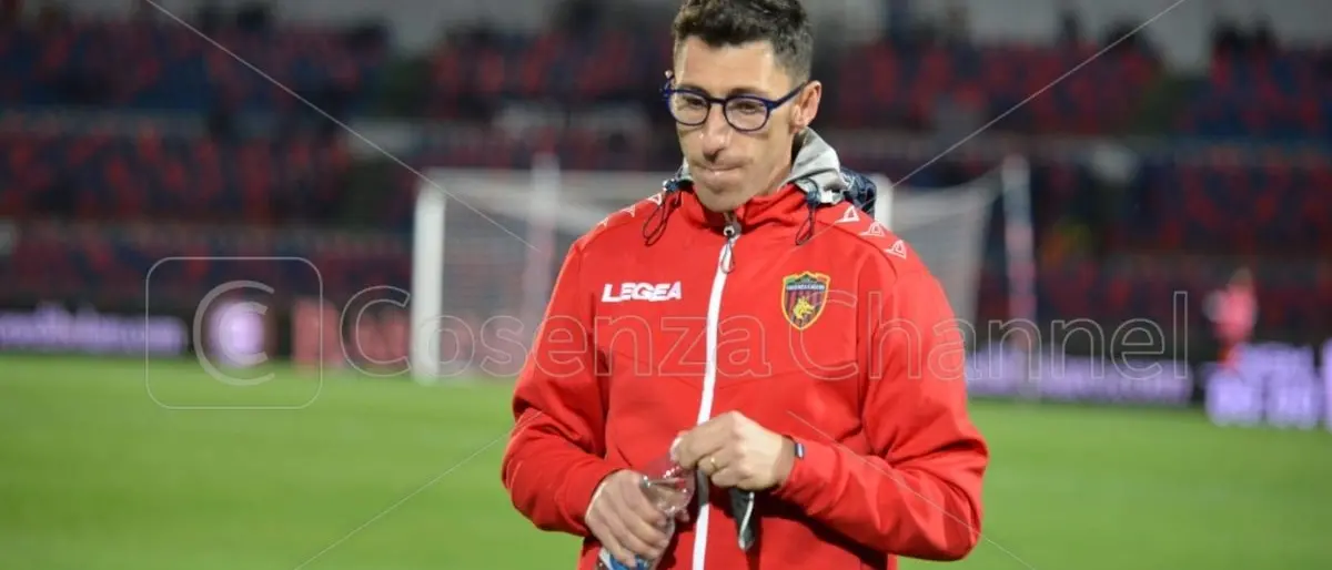 Cosenza, Occhiuzzi potrebbe rescindere: in C, dopo la Turris ora c'è l'Olbia