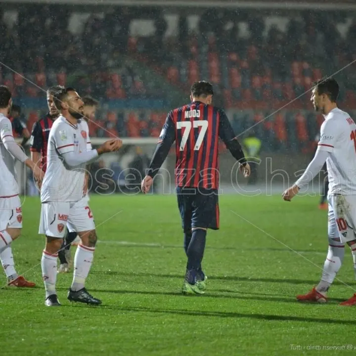 Cosenza sconfitto in casa contro il Perugia. Traballa la panchina di Occhiuzzi