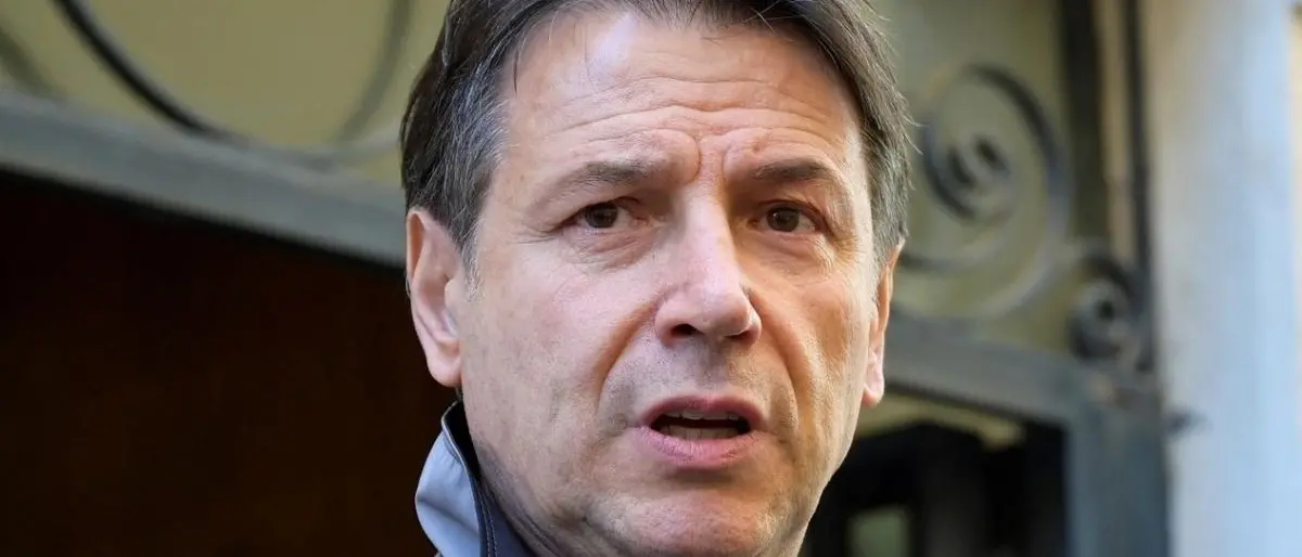 Conte: «Abolizione del Green pass non è nostra linea»