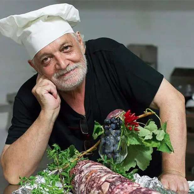 Elezioni comunali, il cuoco Tonino Napoli si candida col \"Guru\" Iaconianni