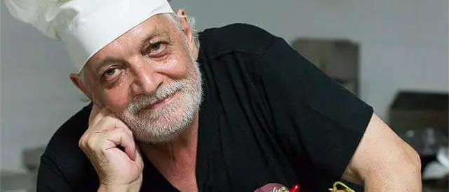 Elezioni comunali, il cuoco Tonino Napoli si candida col \"Guru\" Iaconianni