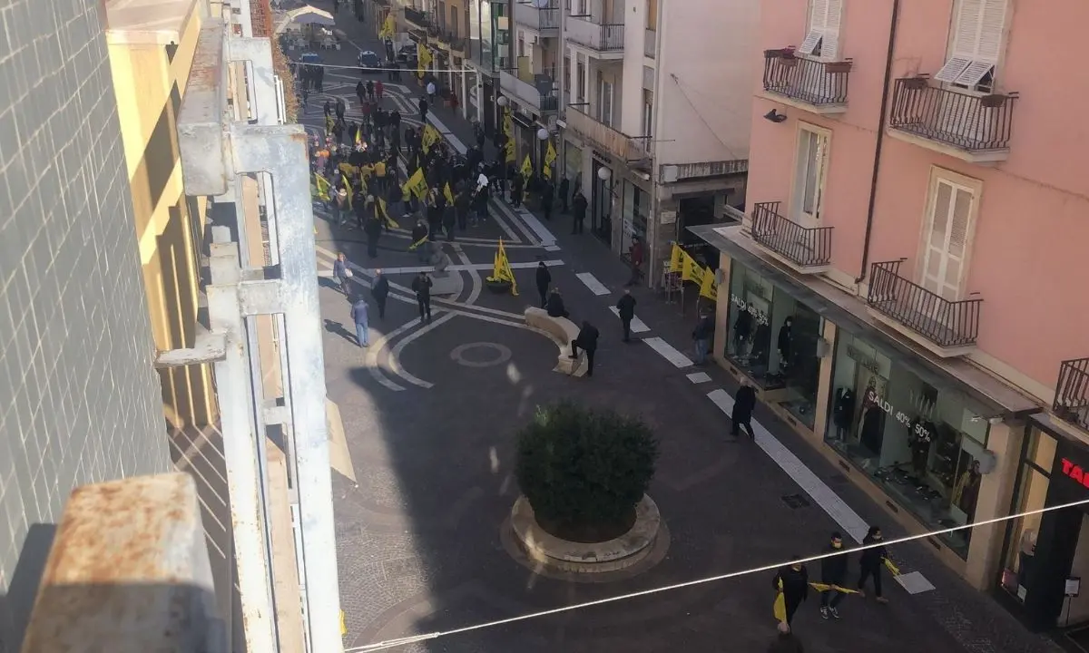 Cosenza, Coldiretti Calabria scende in piazza contro le speculazioni: corteo in città