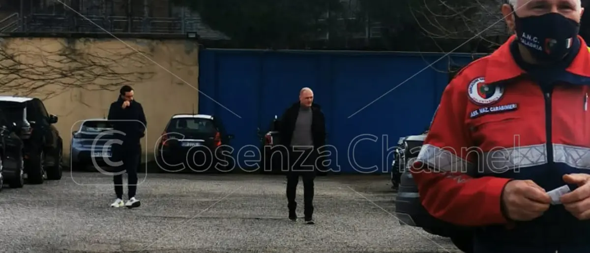 Cosenza, è Bisoli il nuovo allenatore. È arrivato al Marulla per la seduta